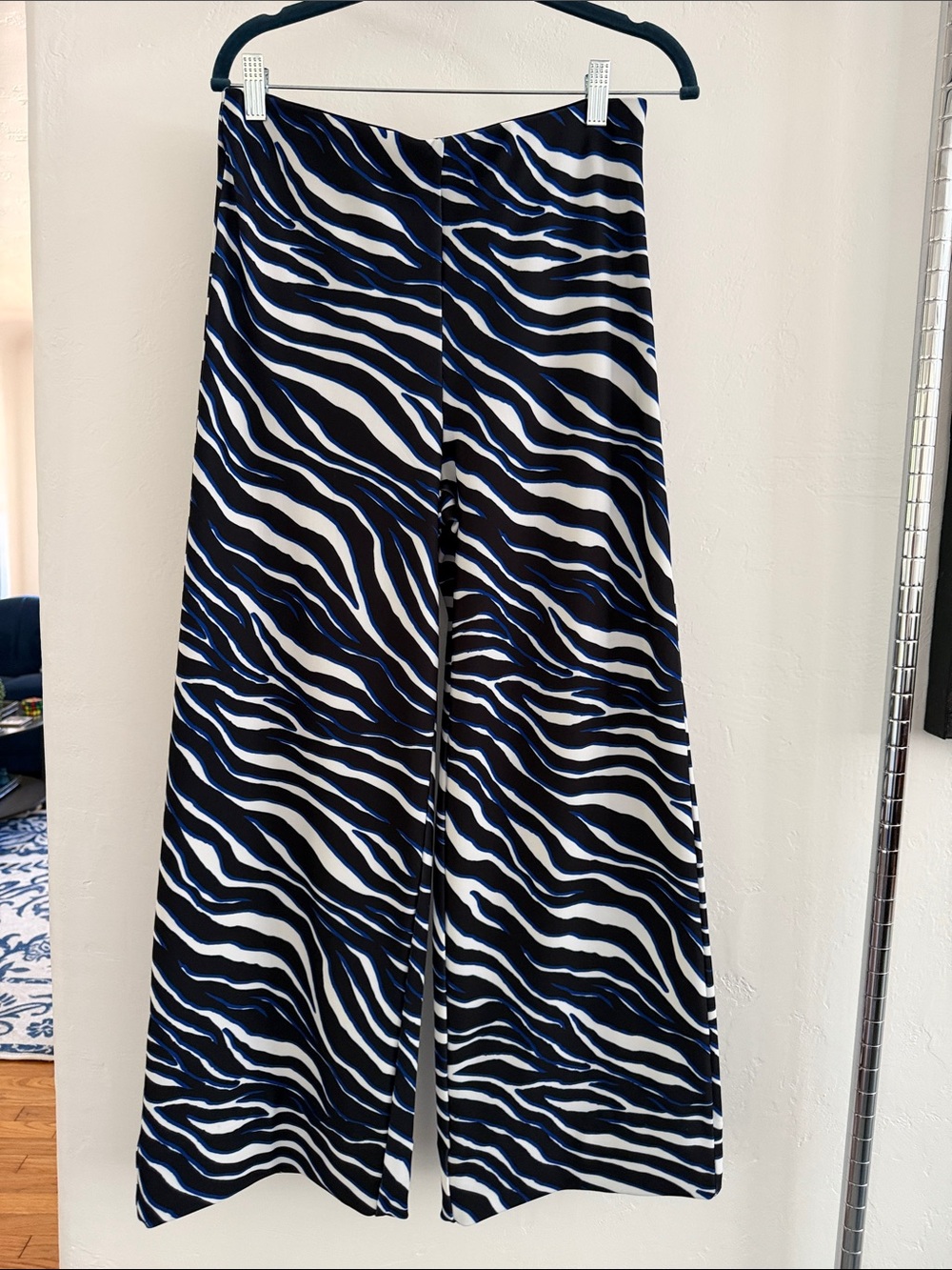 Boston Proper Black, White & Blue Zebra-Print lounge pants